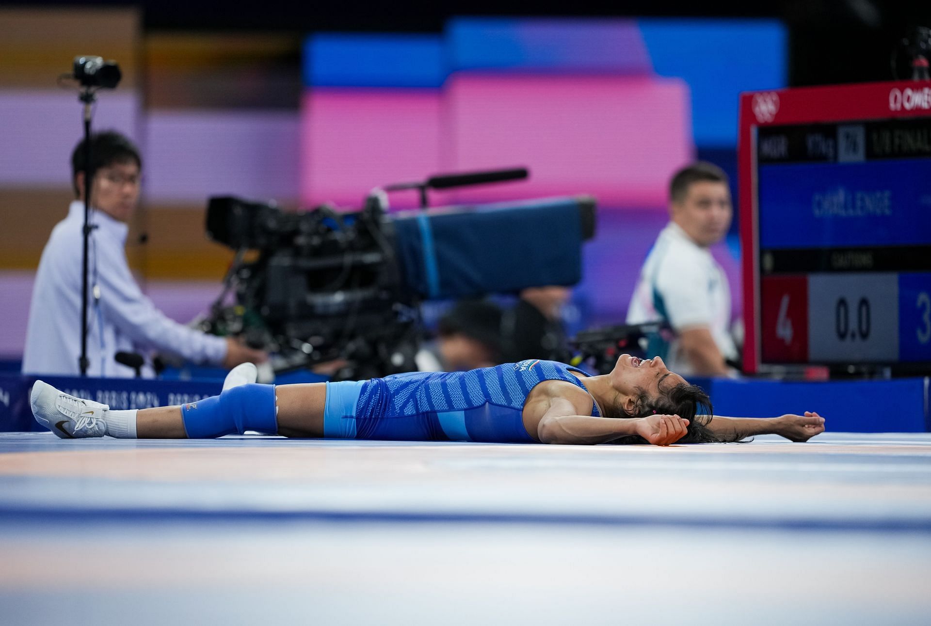 Vinesh Phogat of India celebrates her victory against Yui Susaki of Japan at Paris Olympics 2024 [Image Source: Getty]