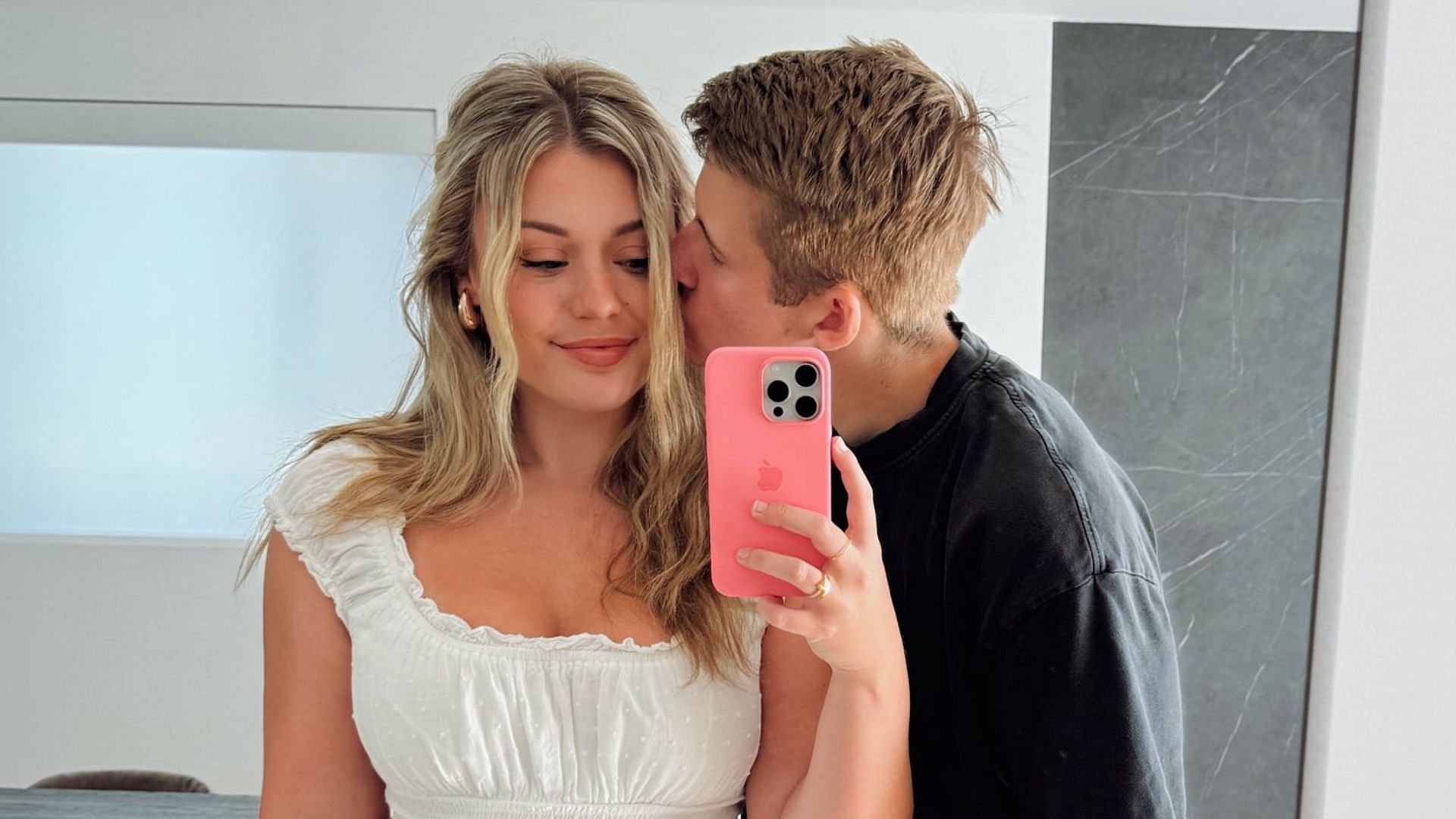 BrookeAB implied in a recent post that she and her ex-boyfriend Symfuhny may have rekindled their love (Image via brookeab/X)