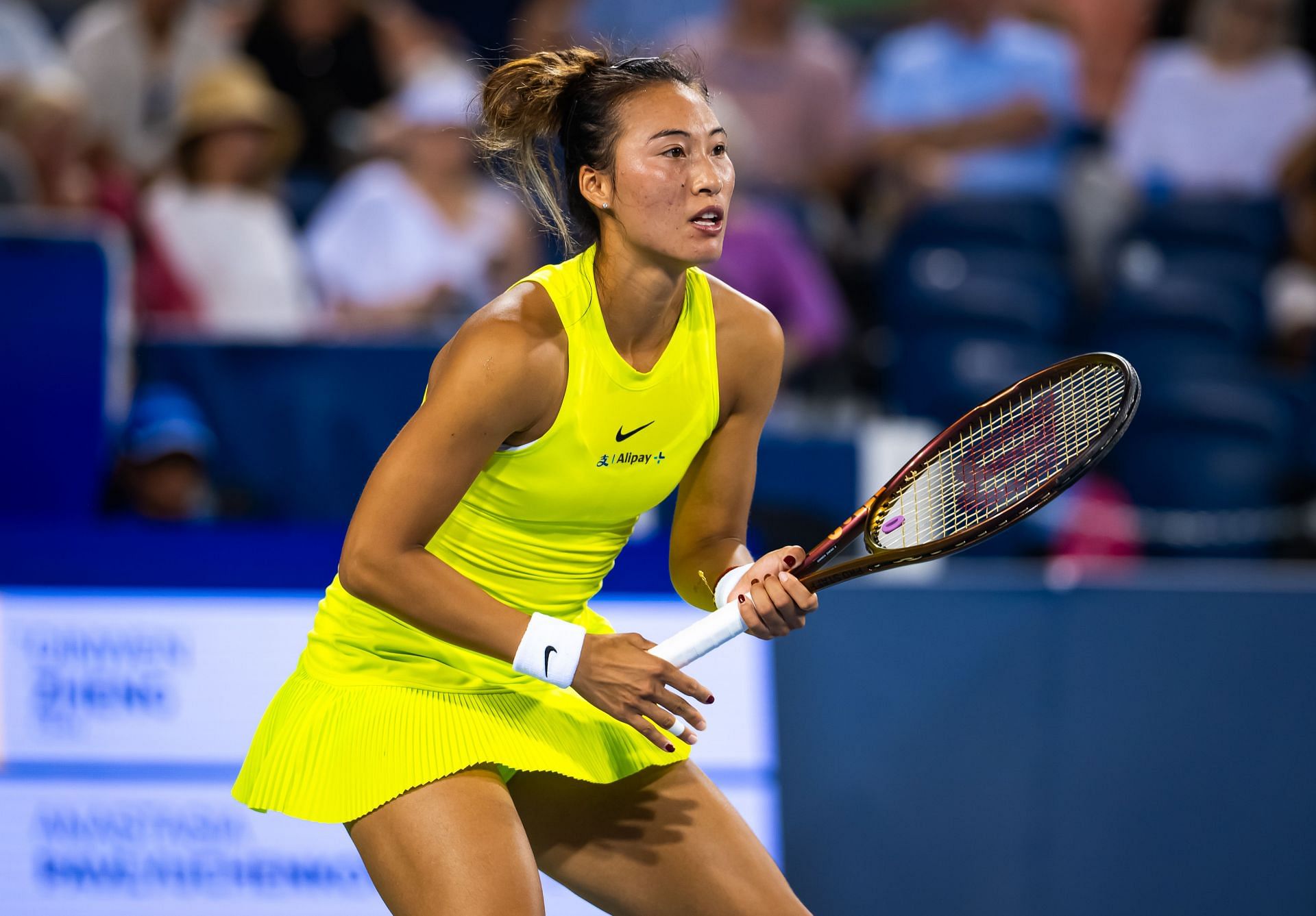 Zheng Qinwen has played two three-setters already (Image via Getty)