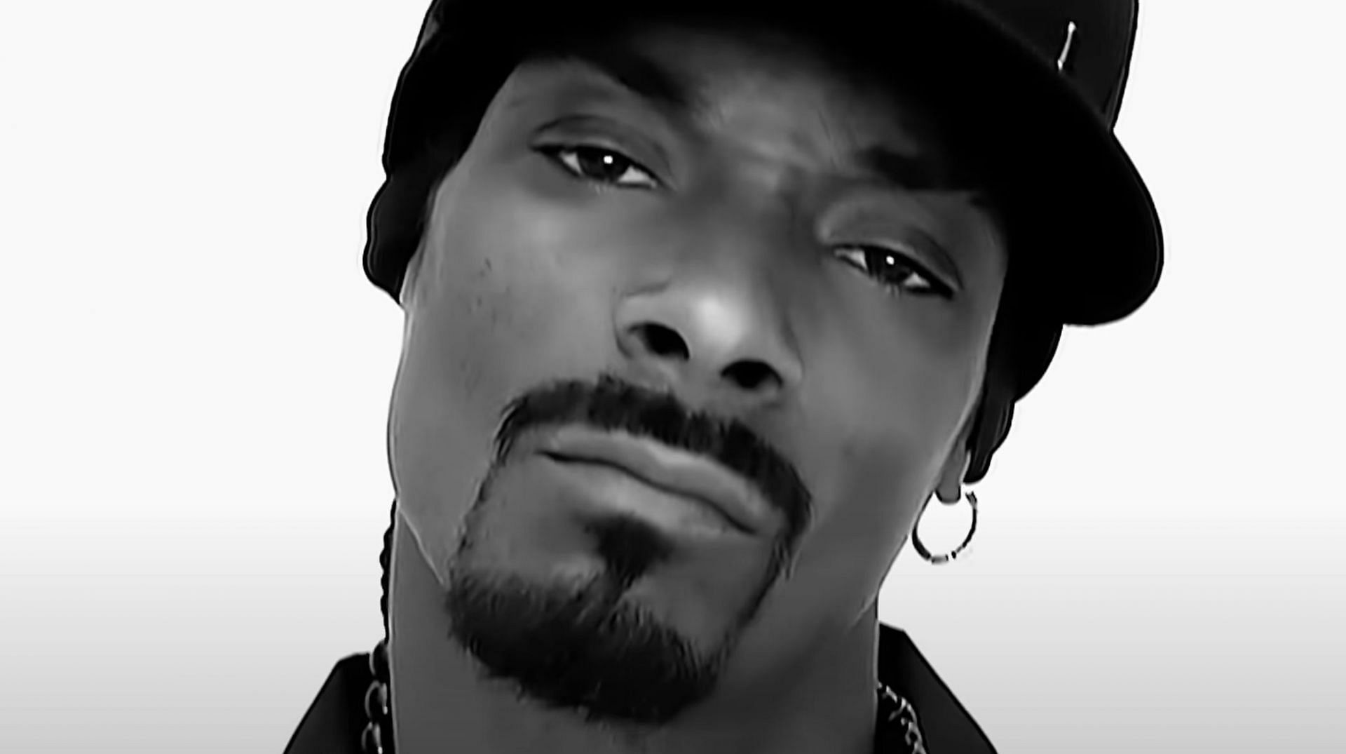 Drop It Like It&#039;s Hot music video (Image via YouTube/Snoop Dogg)