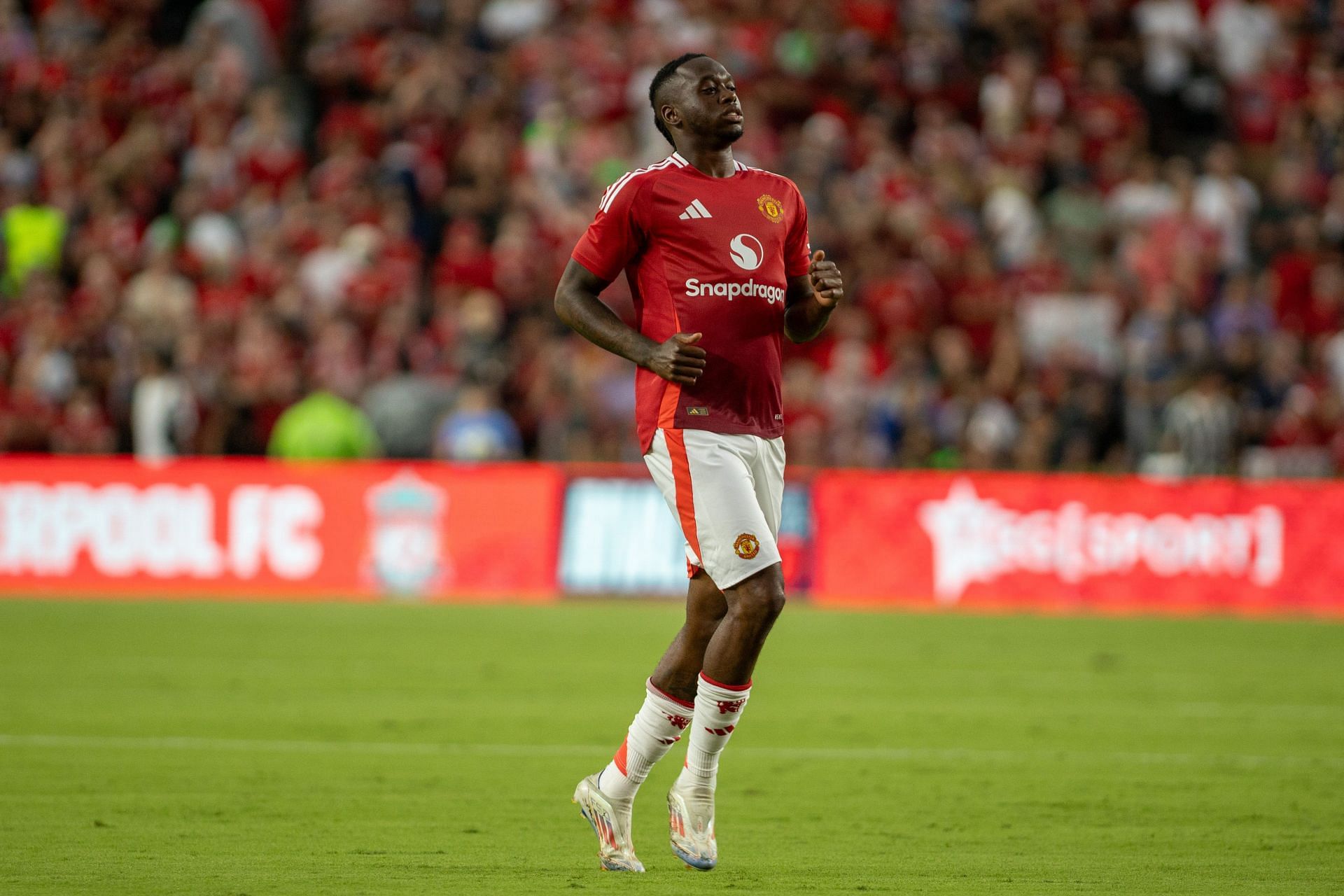 Manchester United full-back Aaron-Wan Bissaka