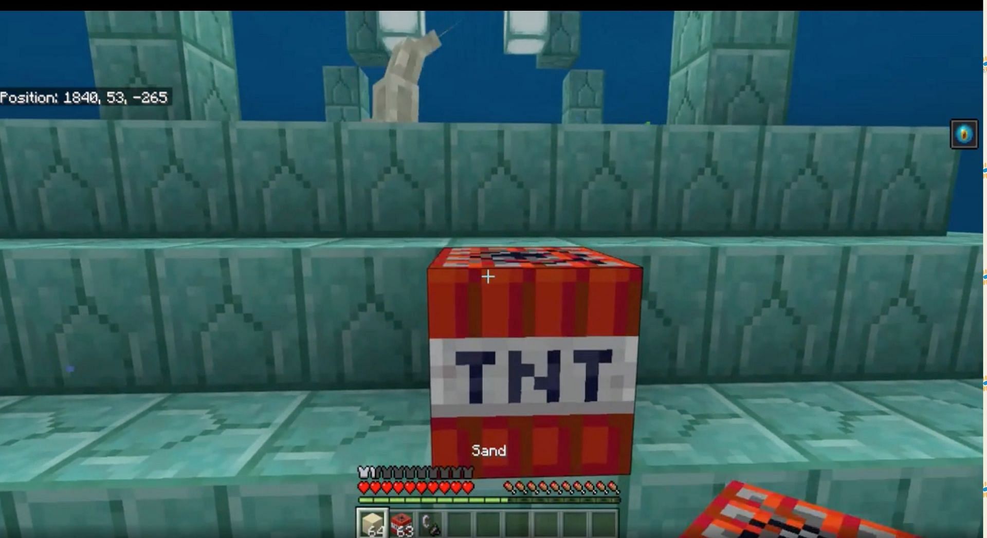 Making TNT explode underwater in Java Edition (Image via Reddit/﻿Keanusw/Mojang Studios)