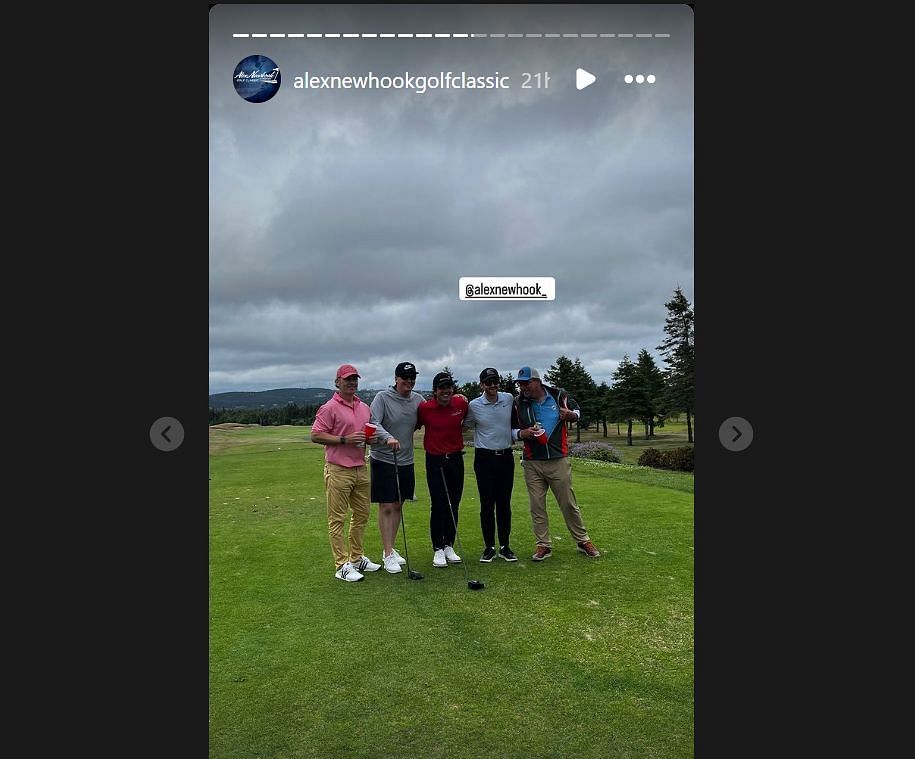 A group photo from the event (Credit: Newhook Golf page on Instagram)