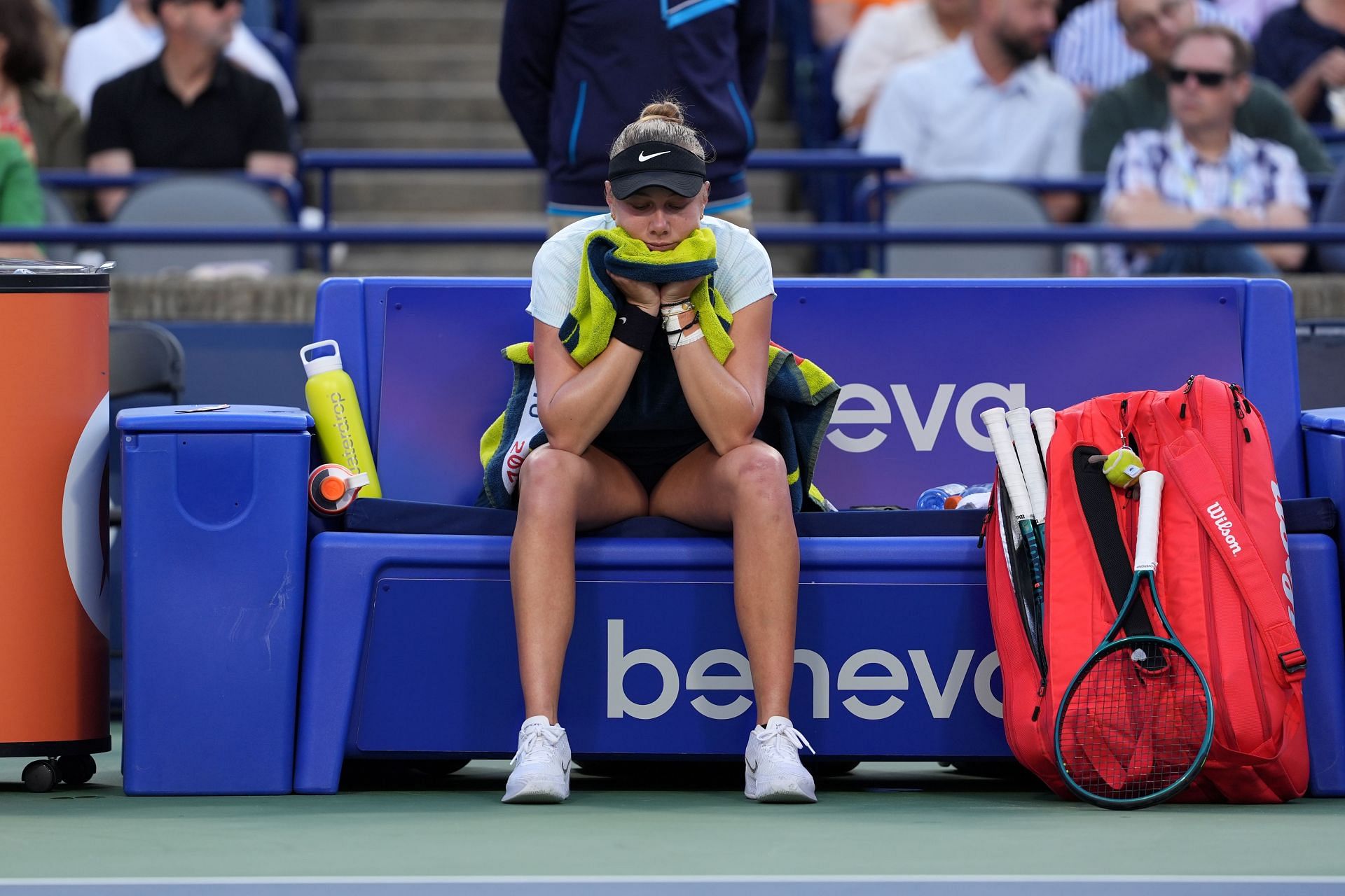 A dejected Amanda Anisimova after the conclusion of the National Bank Open women's singles final (Source: Getty)