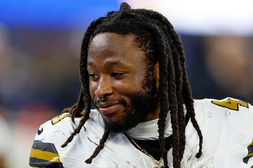 Kamara at NFL: DEC 21 Saints at Rams - Source: Getty