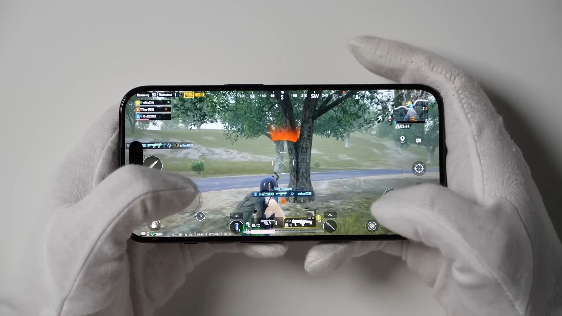 The 15 Pro performs well even with demanding games (Image via YouTube/@TheRelaxingEnd)