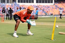[Watch] "IPL wala hai kya? IPL me le sakte hai na to isliye puchha" - KL Rahul double-checks DRS rules during IND vs SL 1st ODI