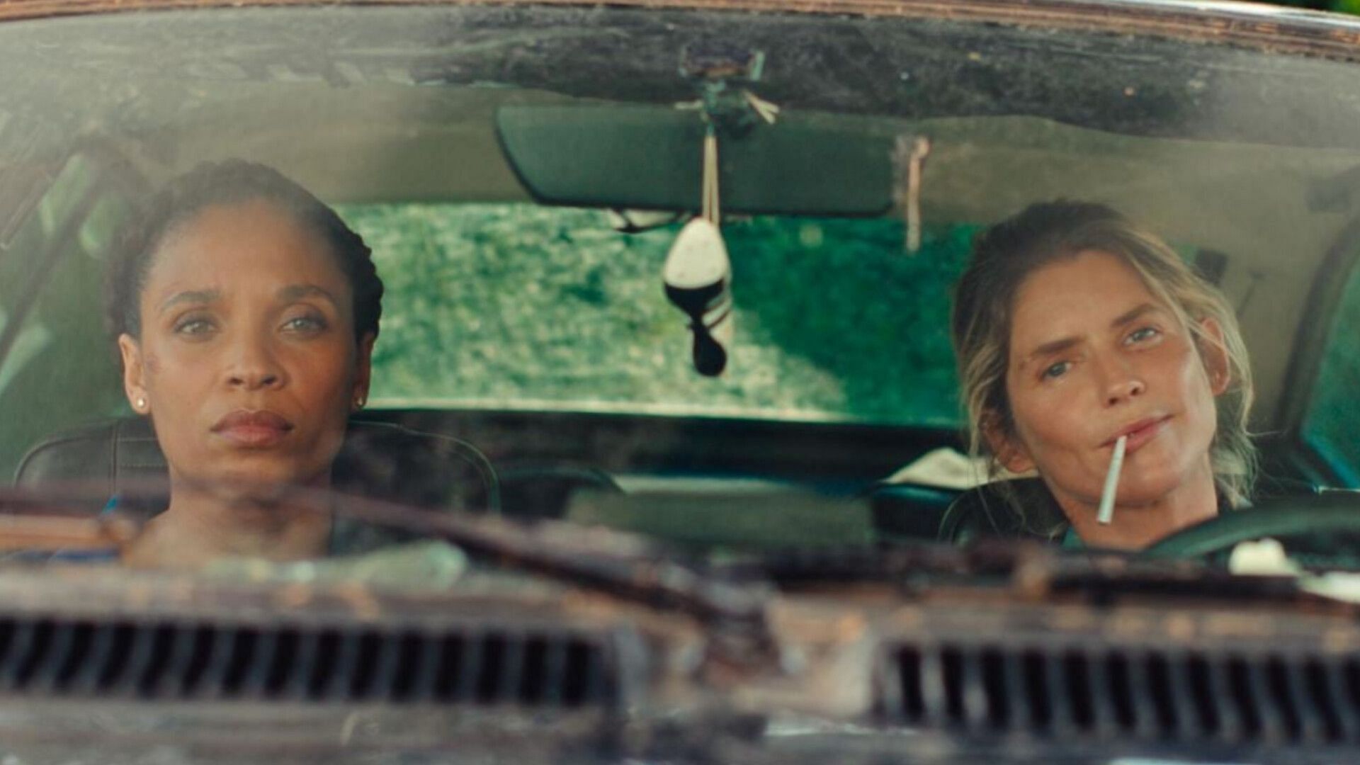 Alice Taglioni and St&eacute;fi Celma in Nice Girls (Image via Netflix)