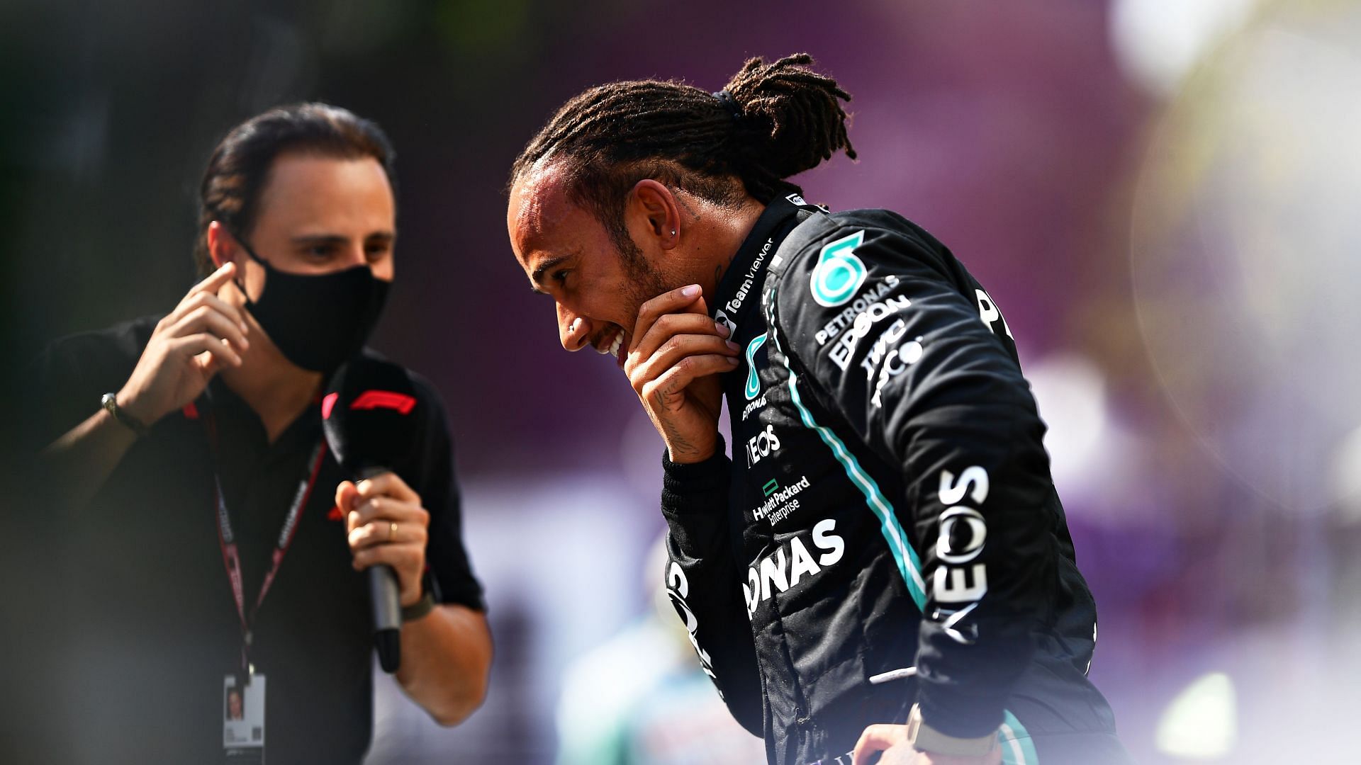 Lewis Hamilton is interviewed by former F1 racing driver Felipe Massa (Source: Getty Images)