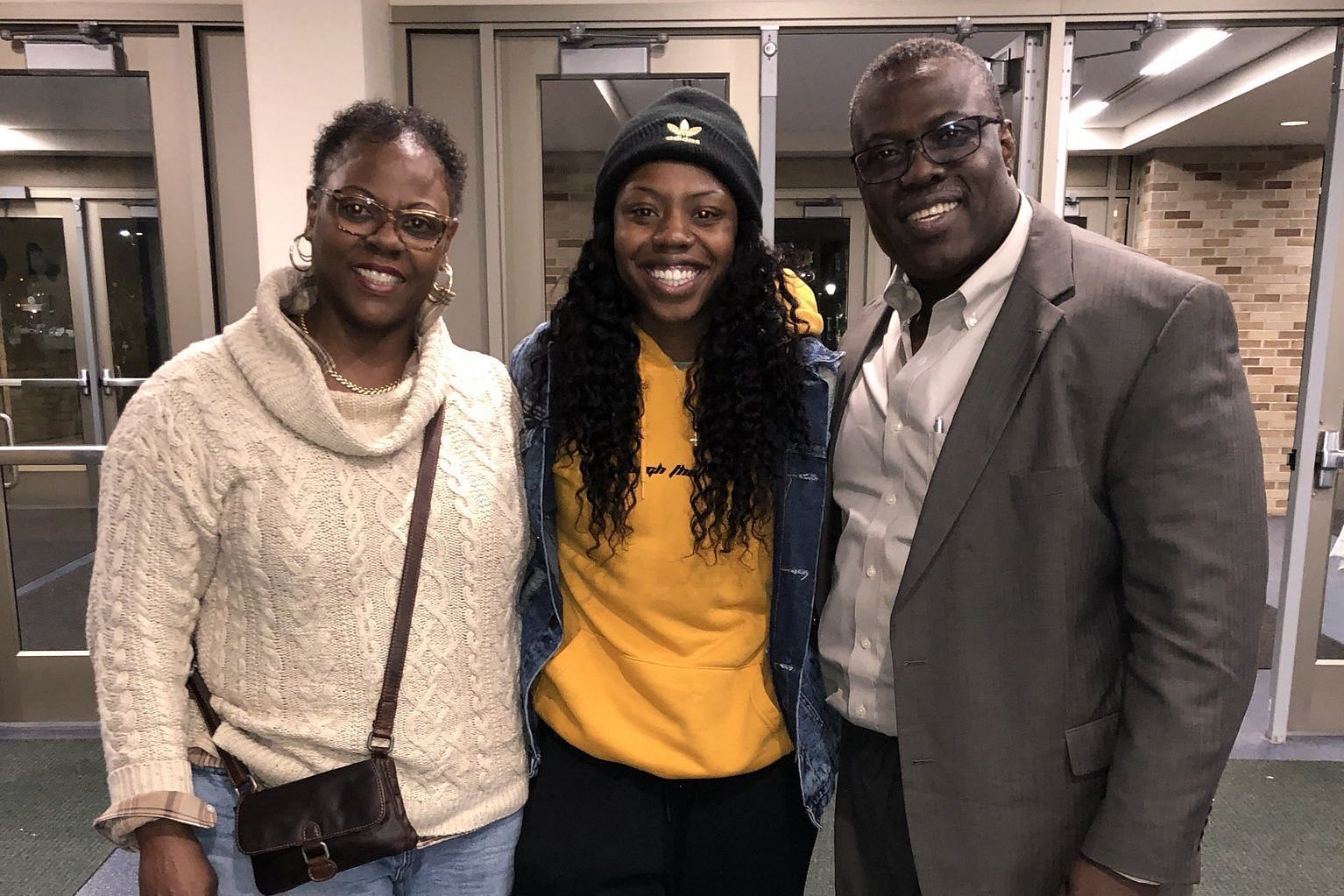 Arike Ogunbowale&#039;s Parents