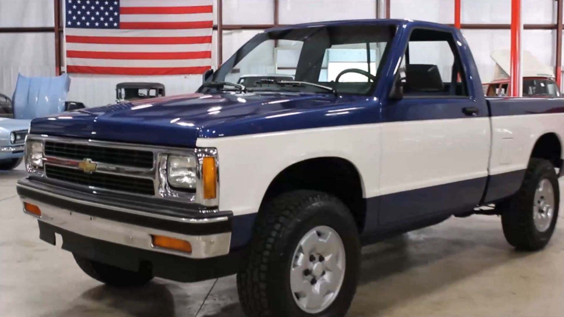 Here&#039;s a look at the 1991 Chevrolet S-10 (Image via YouTube/GR Auto Gallery)