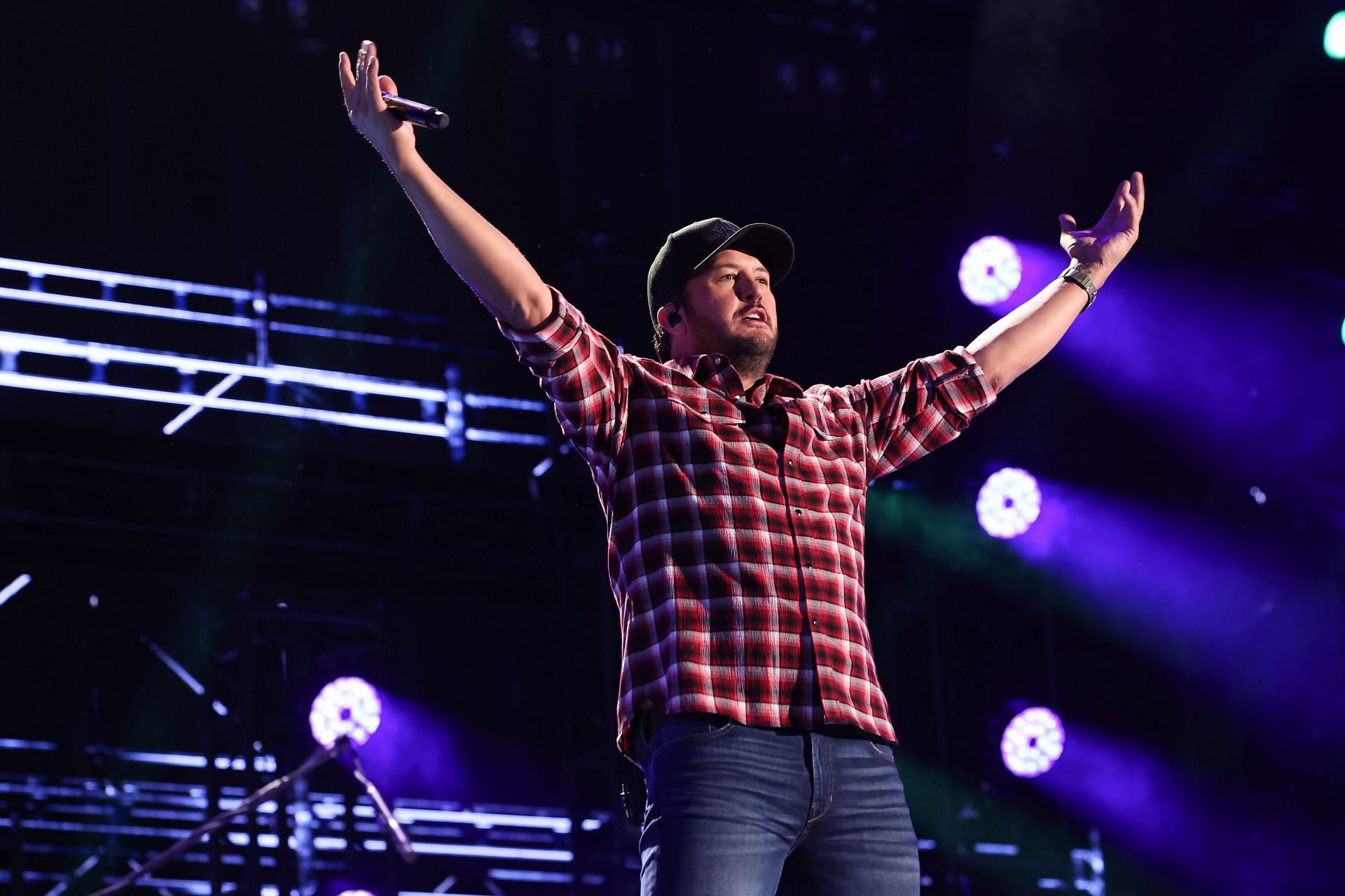 CMA Fest 2024 - Day 2 (Photo by Terry Wyatt/Getty)