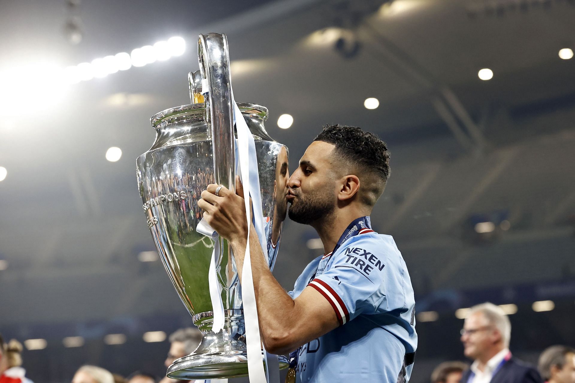 Riyad Mahrez appears to be a fan of Manchester City's new signing Savinho (Image - Getty)