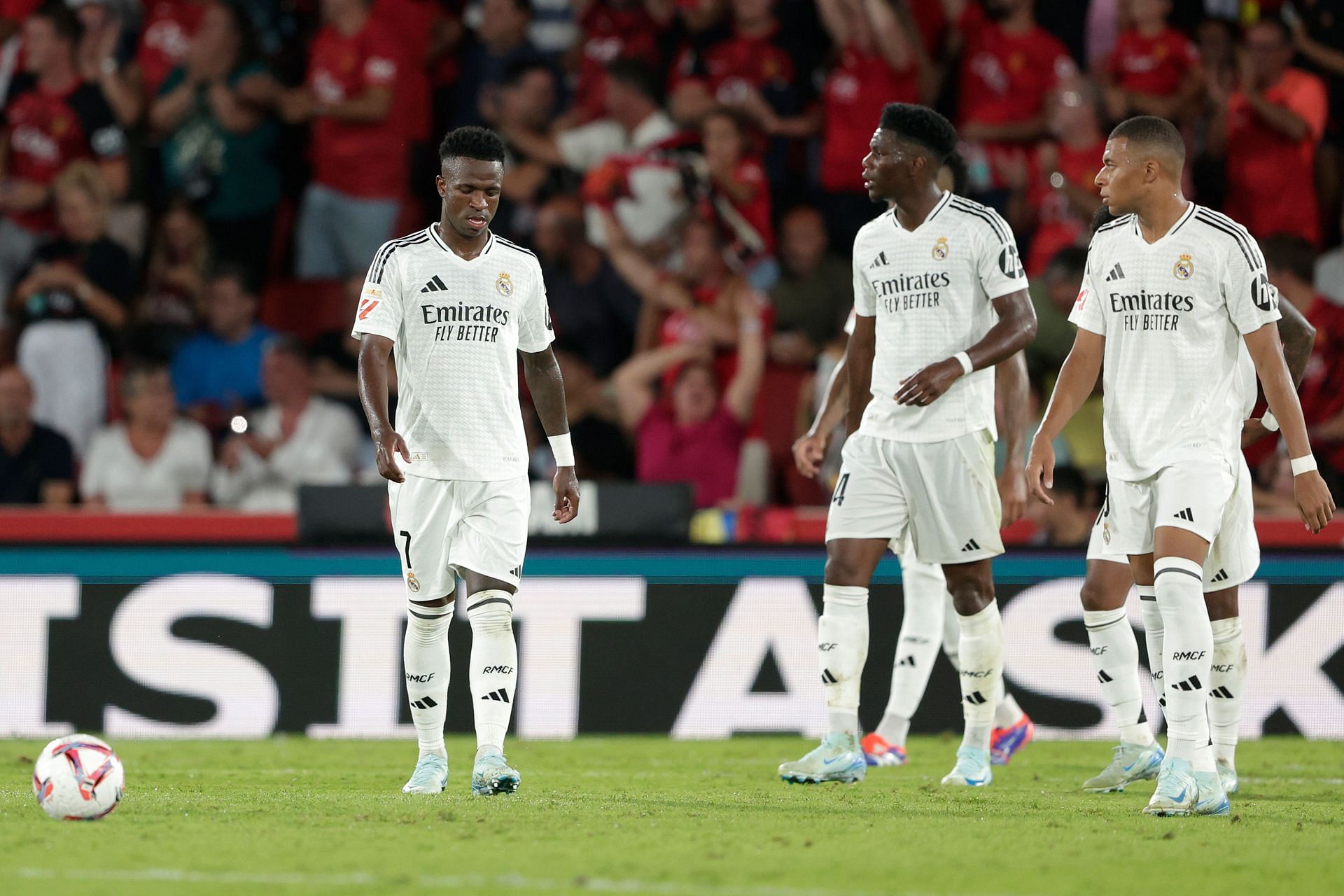 Vinicius Junior (left) and Kylian Mbappe (right) of Real Madrid