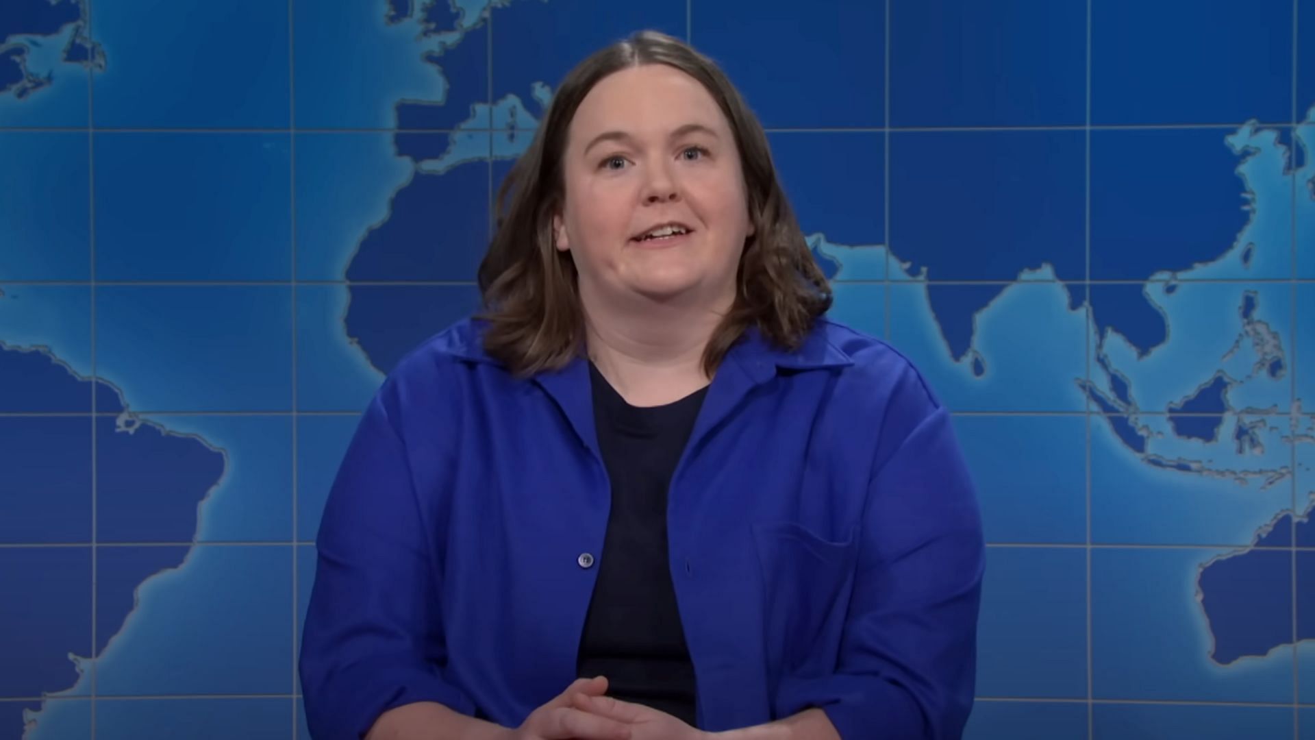 Molly Kearney exits SNL (Image via NBC)