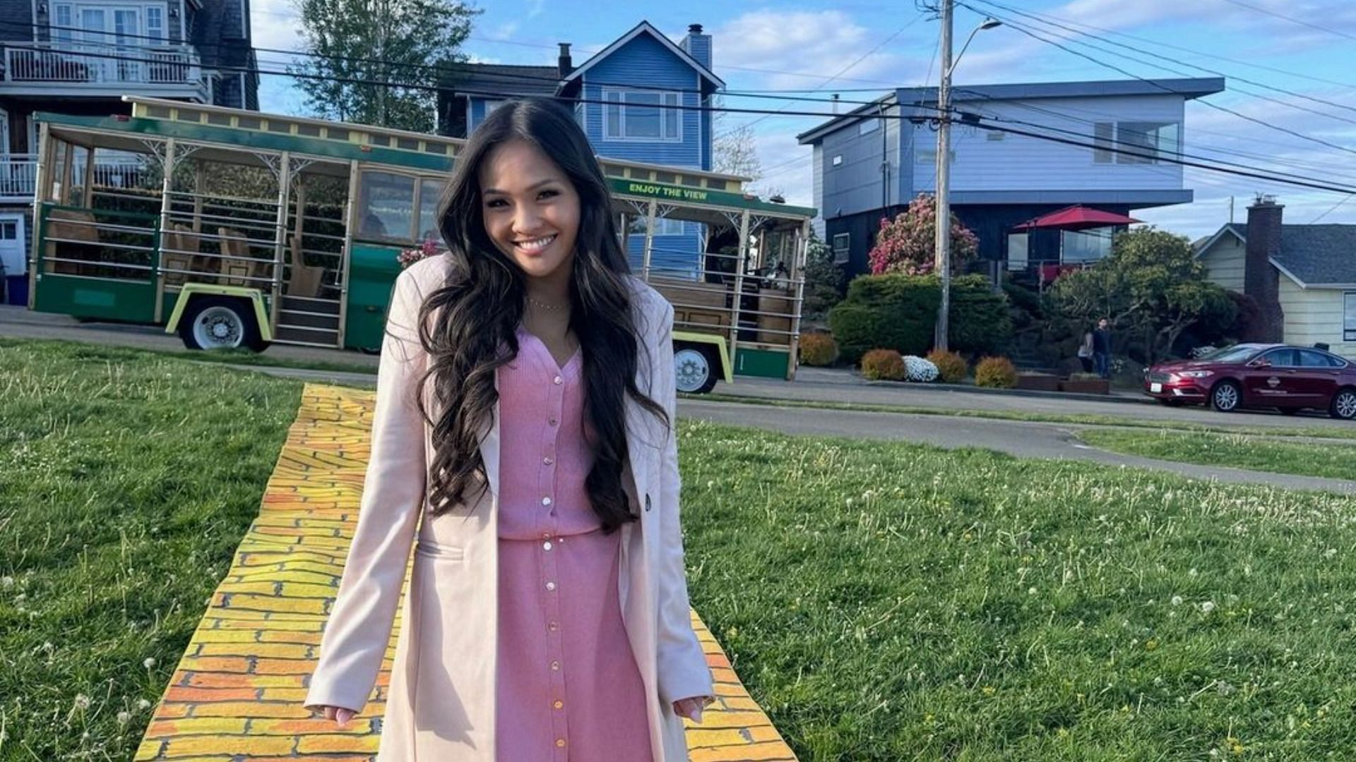 Jenn Tran in The Bachelorette (Image source via Instagram @bacheloretteabc)