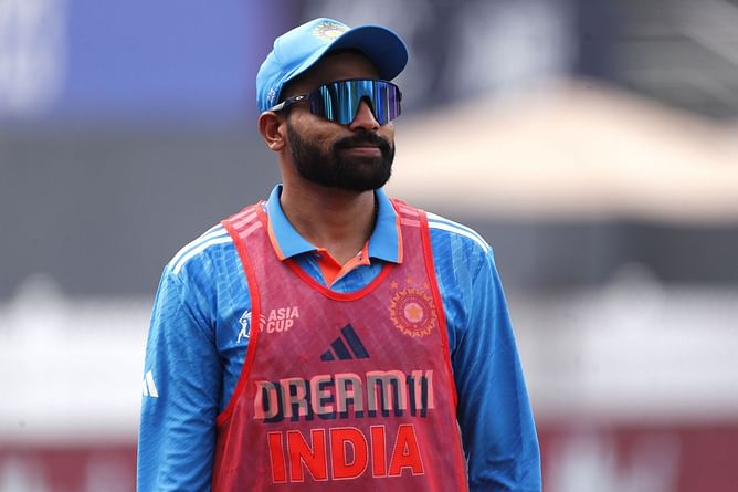 [Watch] Mohammed Siraj strikes first ball to dismiss in-form Pathum Nissanka for a golden duck in 2nd IND vs SL ODI