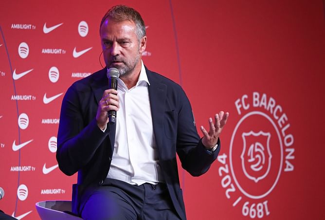 Barcelona Transfer News Roundup: Catalans set Frenkie de Jong price, Spanish ace confirms he will stay, and more - August 11, 2024