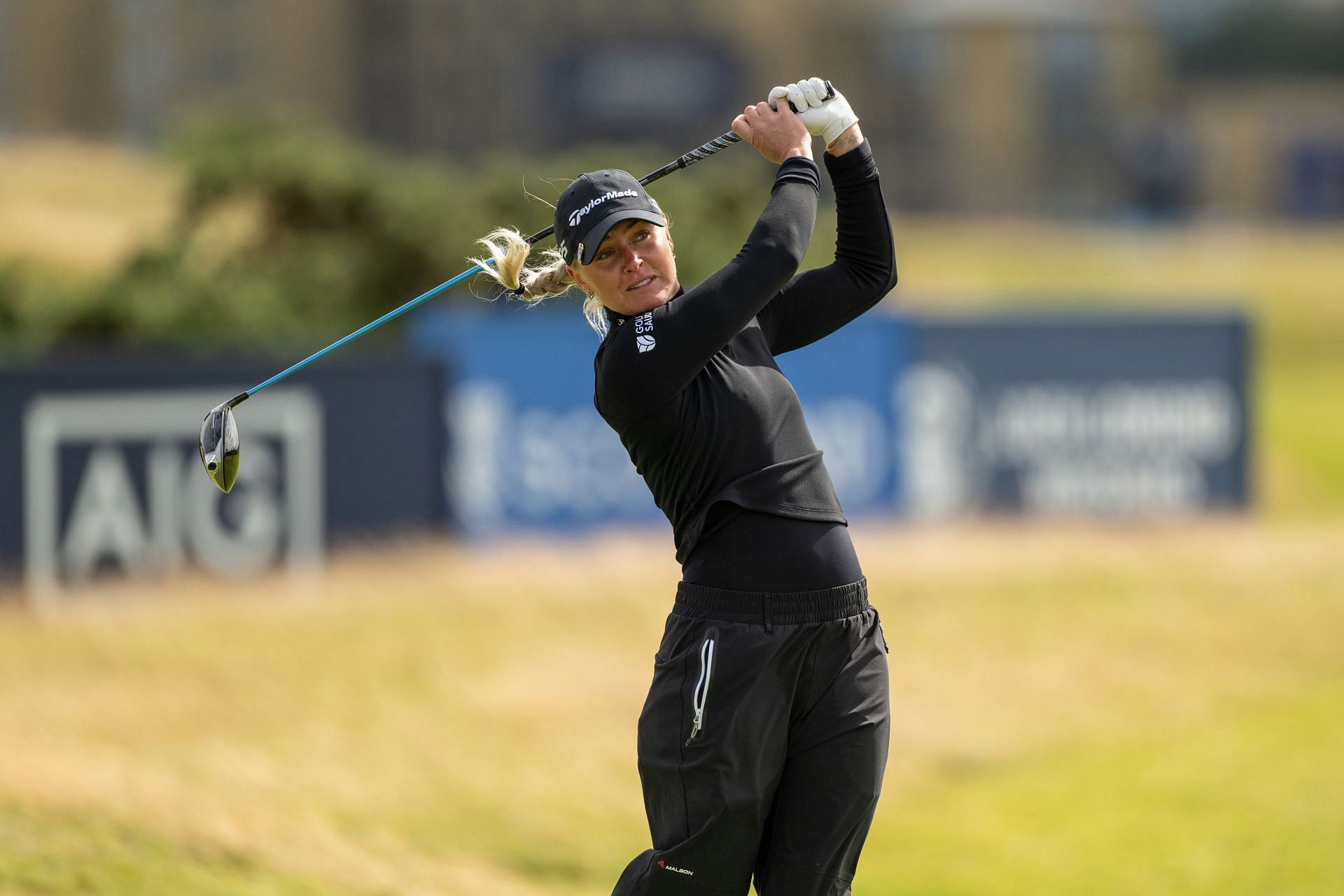 Who is leading the 2024 AIG Women's Open after Round 1? Leaderboard