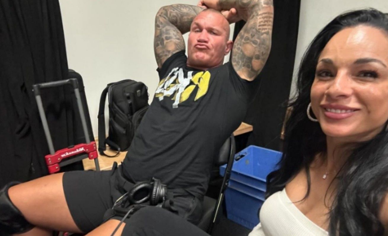Randy Orton with his wife backstage on WWE SmackDown  (Image Credits: Kim Orton