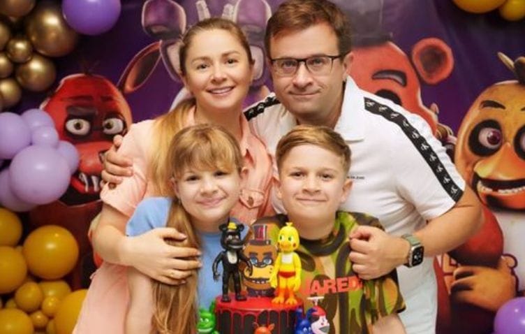 Who are Diana and Roma’s Parents?