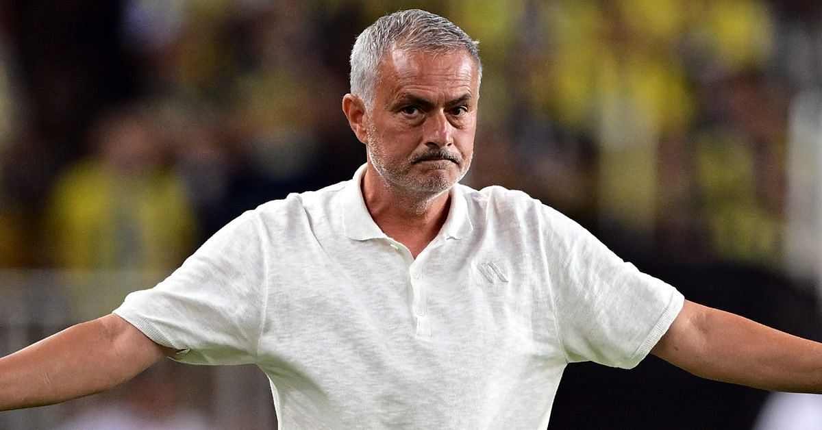 Jose Mourinho coached Manchester United between 2016 and 2018.