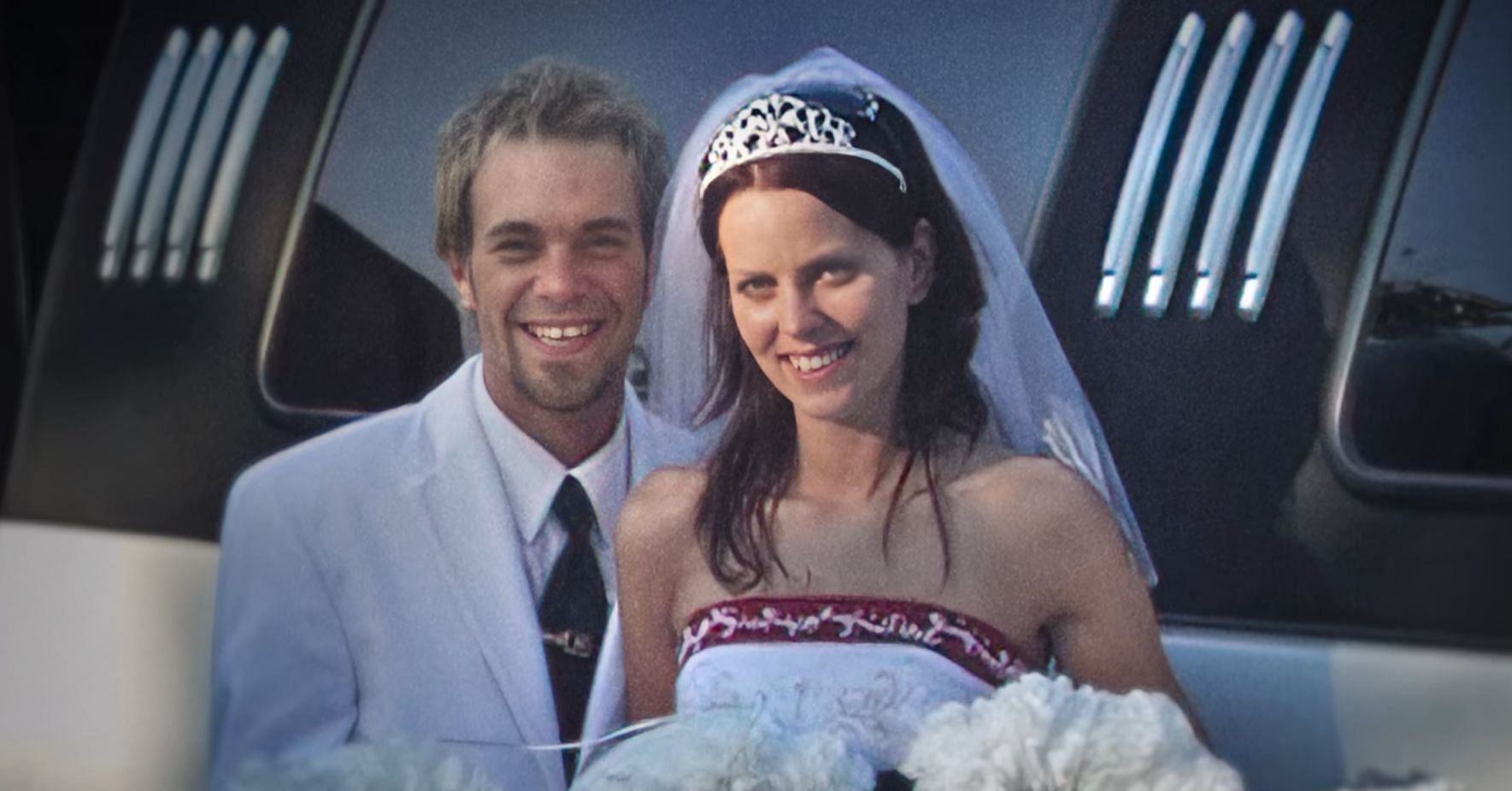 A picture of Lee Antoni and Amanda Antoni (Image by Netflix)