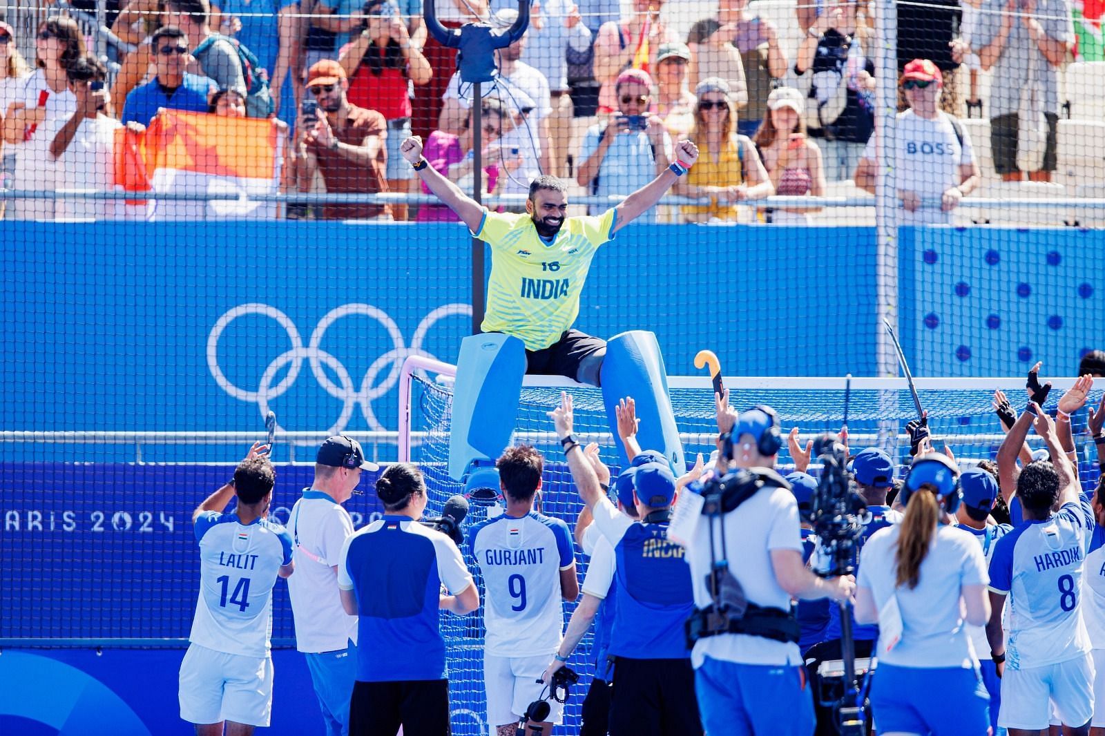 Indian Hockey Team Bronze Medal Paris Olympics 2024 PR Sreejesh