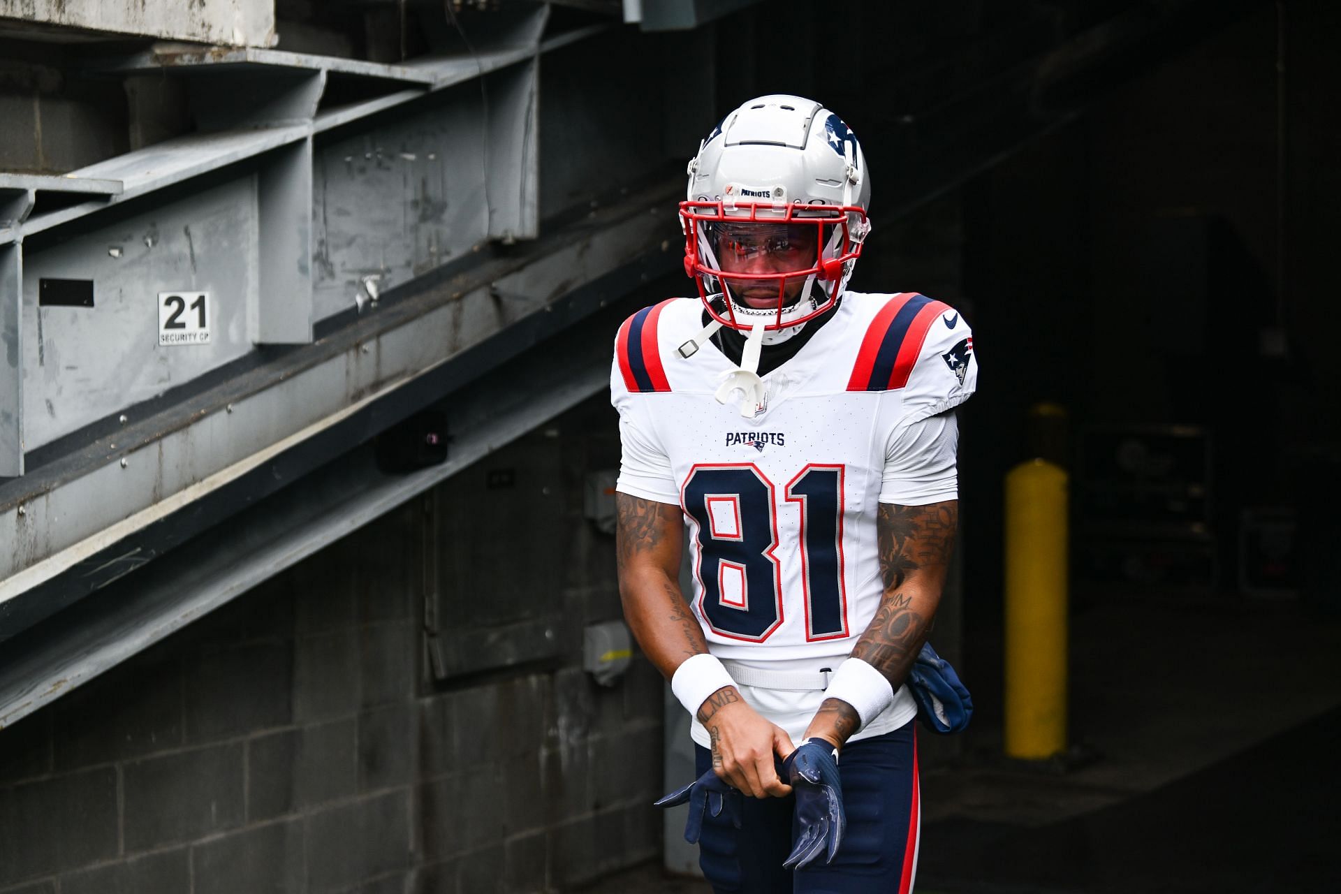 Douglas at New England Patriots vs. New York Giants (source: Getty)