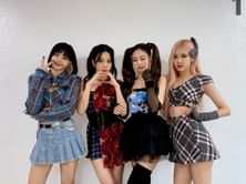 5 highlights from BLACKPINK 8th anniversary fan sign event