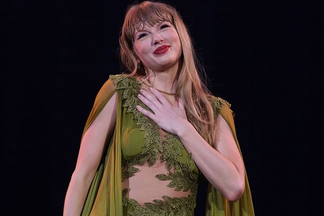 "This was very kind and uplifting" — Fans praise Taylor Swift for meeting victims of Southport stabbings backstage at Eras Tour
