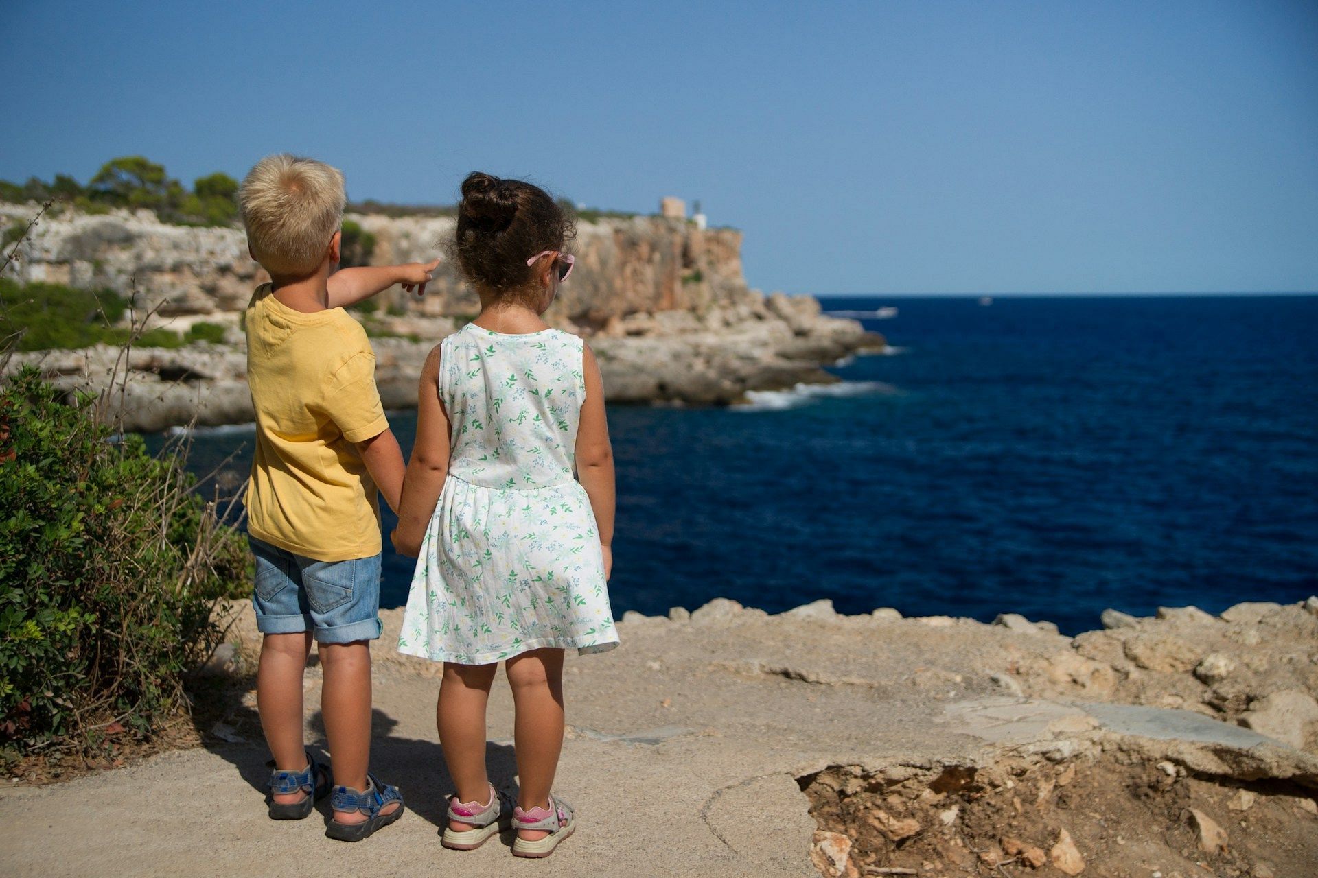 The kids were very scared (Image by Unsplash/Torsten Dederichs)