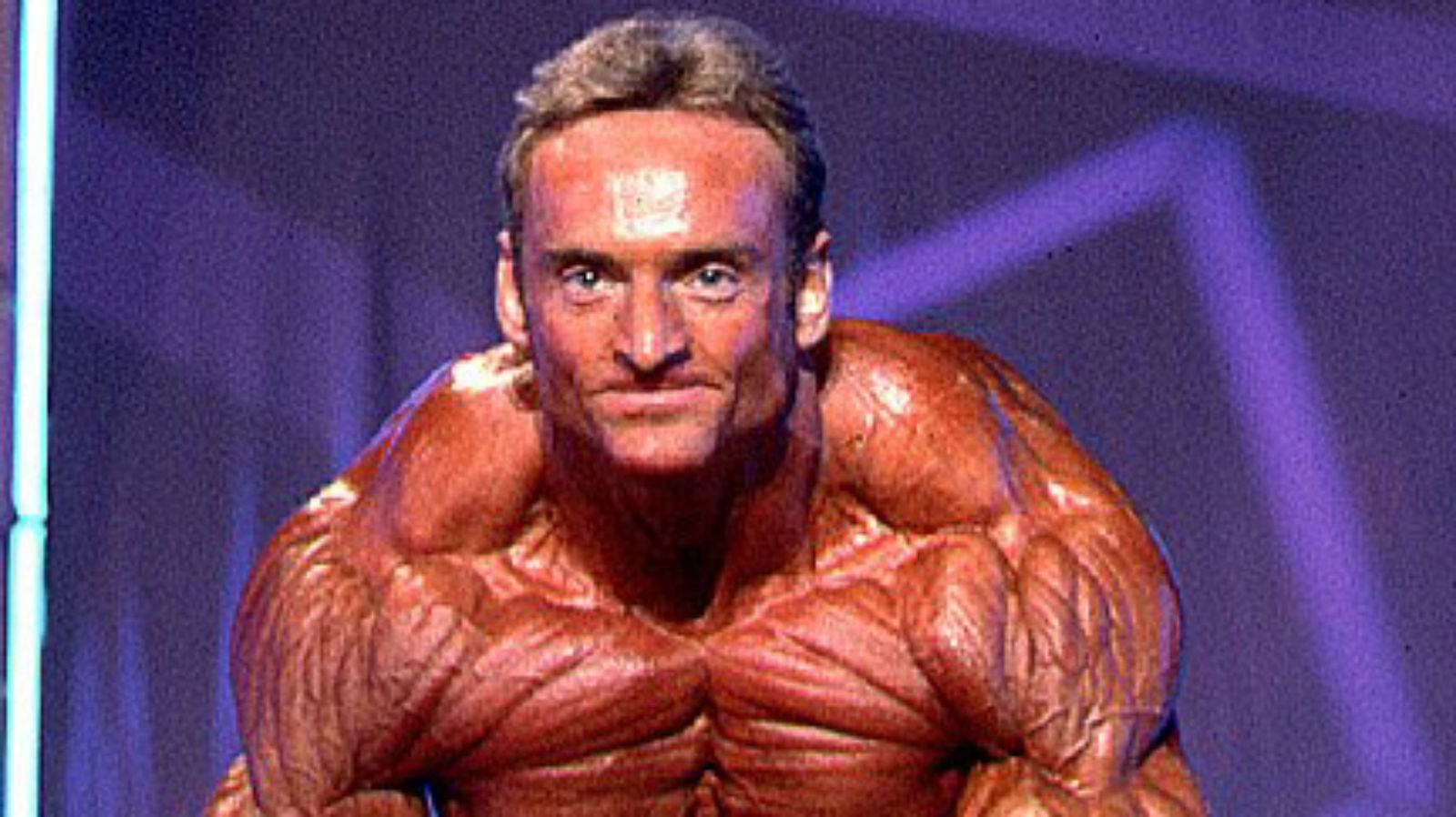 Who was Andreas Munzer? (Image source: bodybuilding.com)