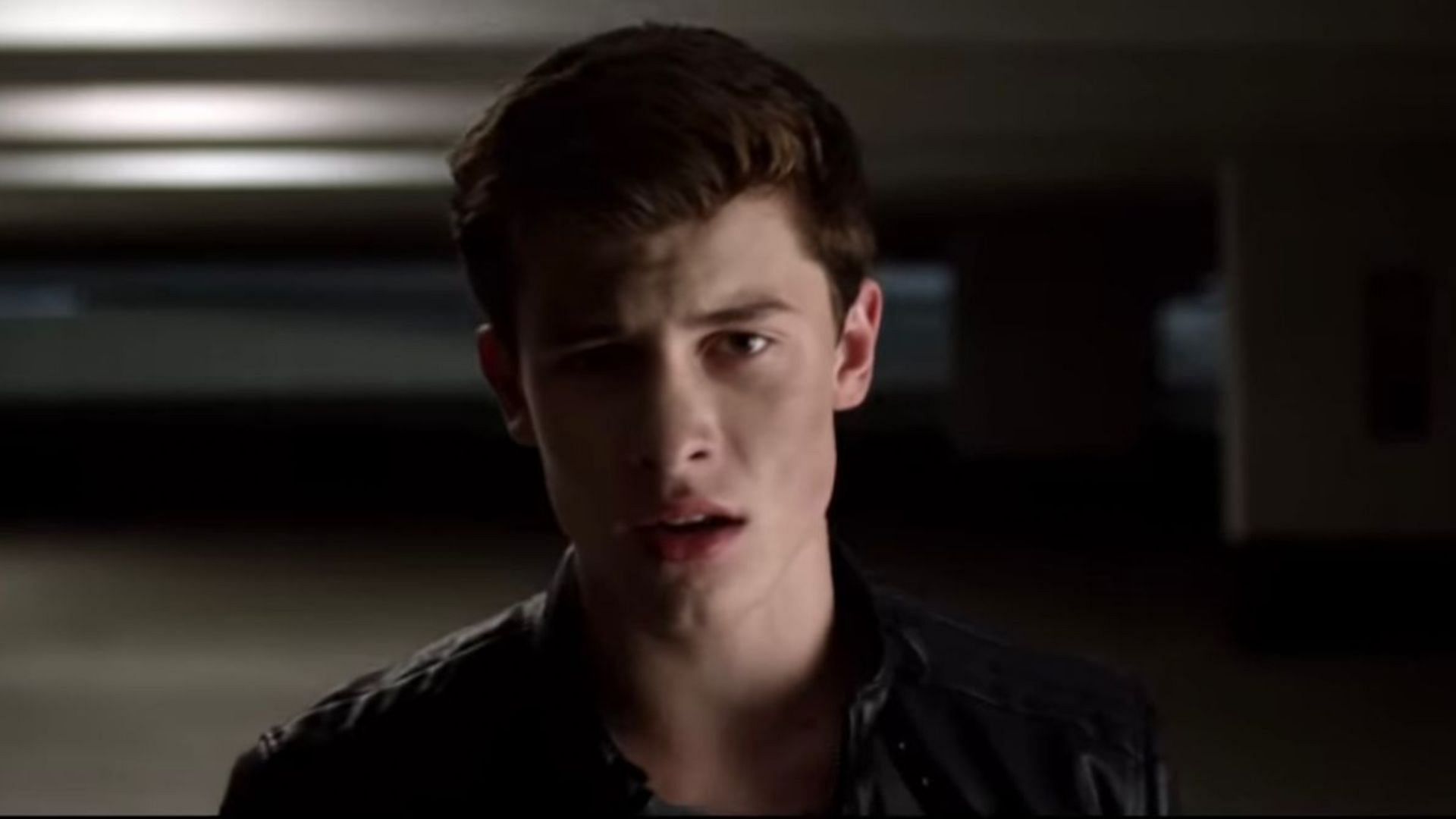 Still from Stitches (Image via Youtube/Shawn Mendes)