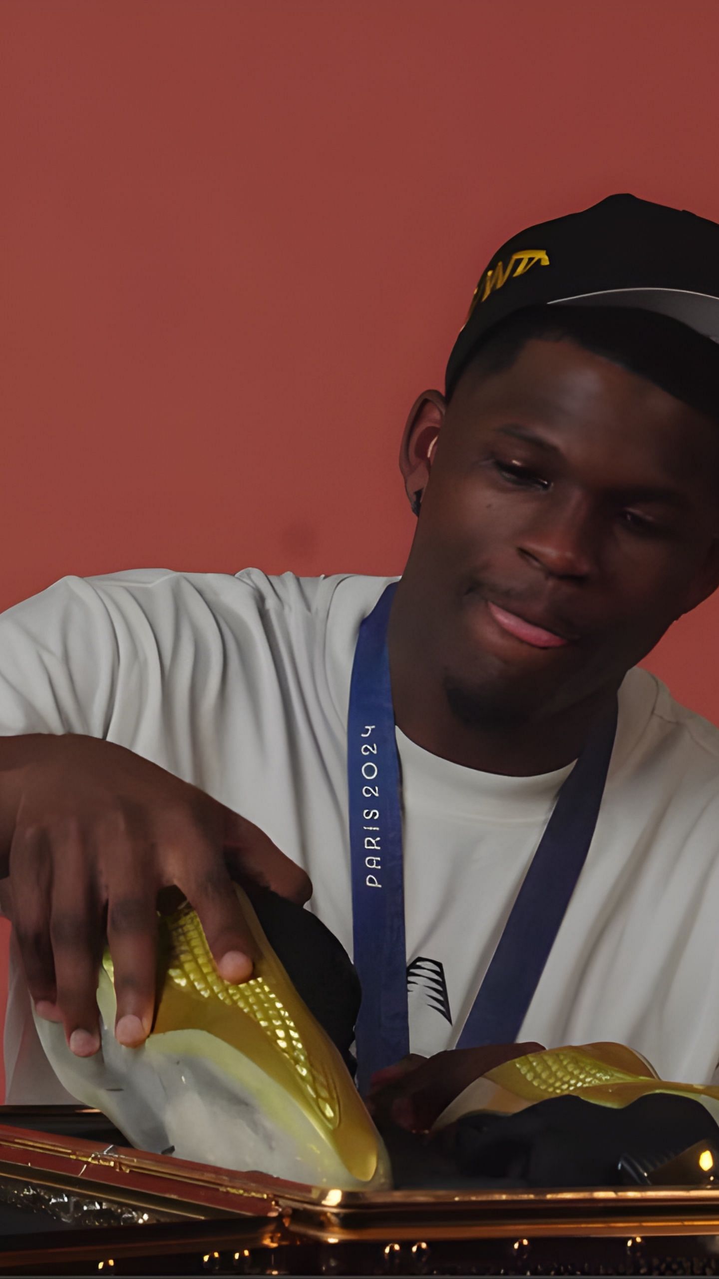 Anthony Edwards showing his &quot;Gold Medal&quot; Adidas AE1 sneaker (Credits: @adidasbasketball Instagram account)