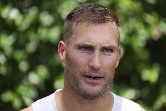 Kirk Cousins denies NFL analyst’s claims of setting expectations of 0-1 start based on hidden messages in viral birthday playlist