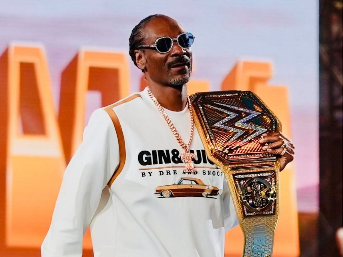 Snoop Dogg (Image via Instagram/@snoopdogg)