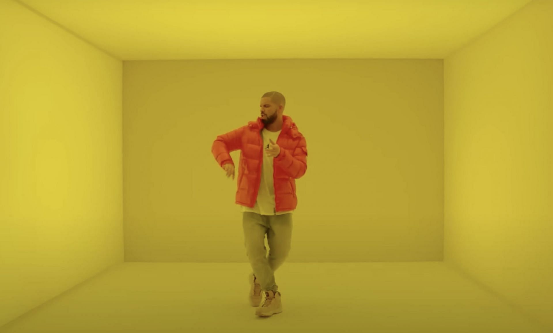 Drake&#039;s Hotline Bling music video (Image via YouTube/@Drakeofficial)