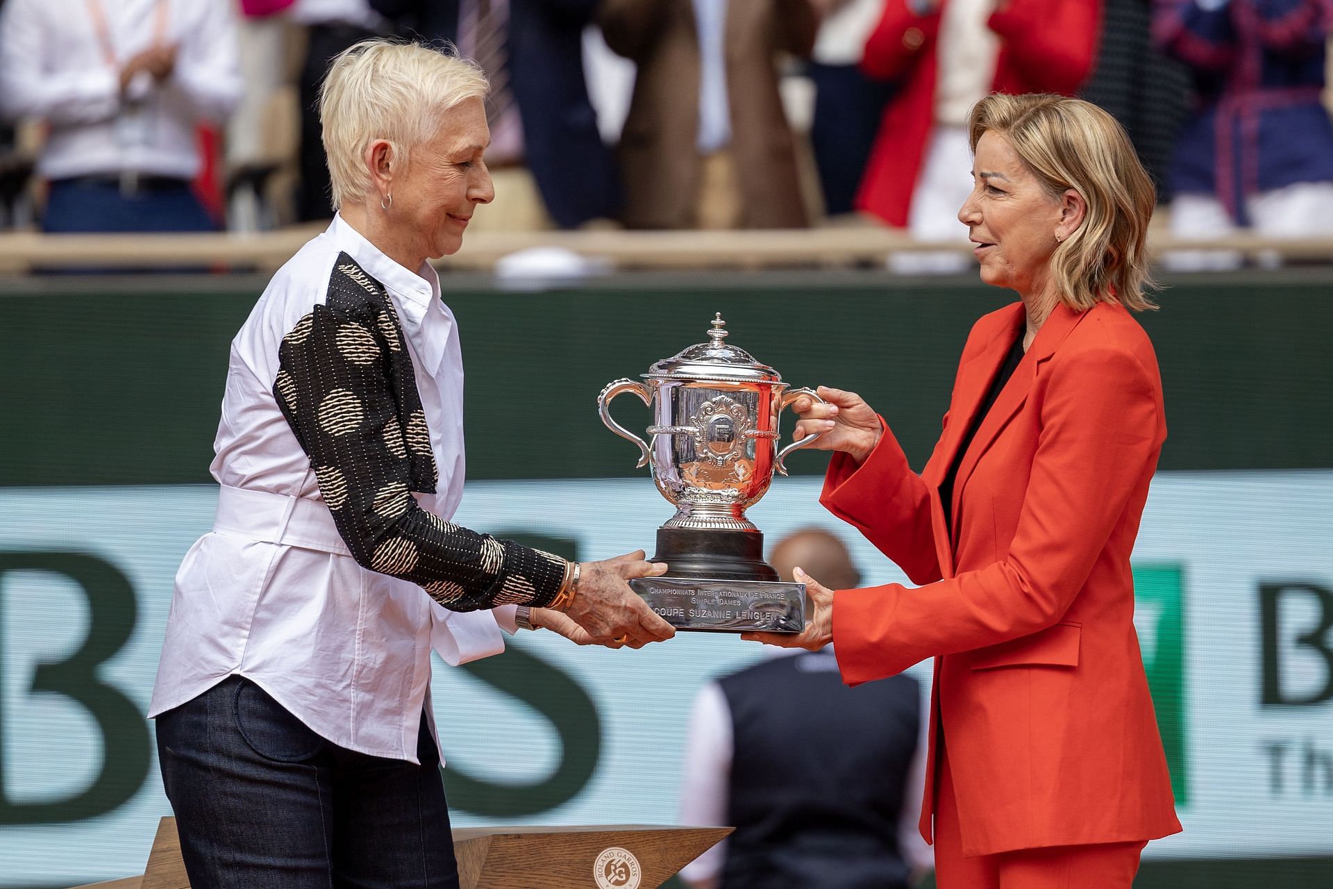 Martina Navratilova and Chris Evert, who share Caitlin Parker&#039;s views - Getty Images