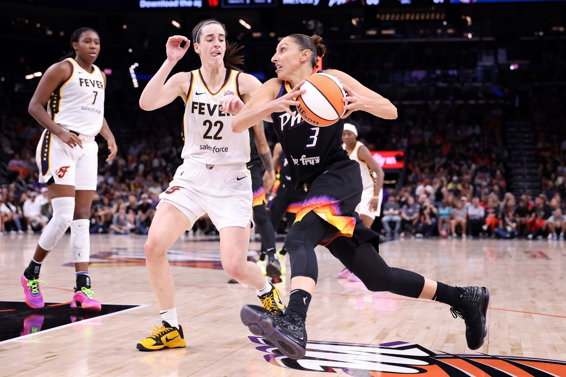 Indiana Fever v Phoenix Mercury - Source: Getty