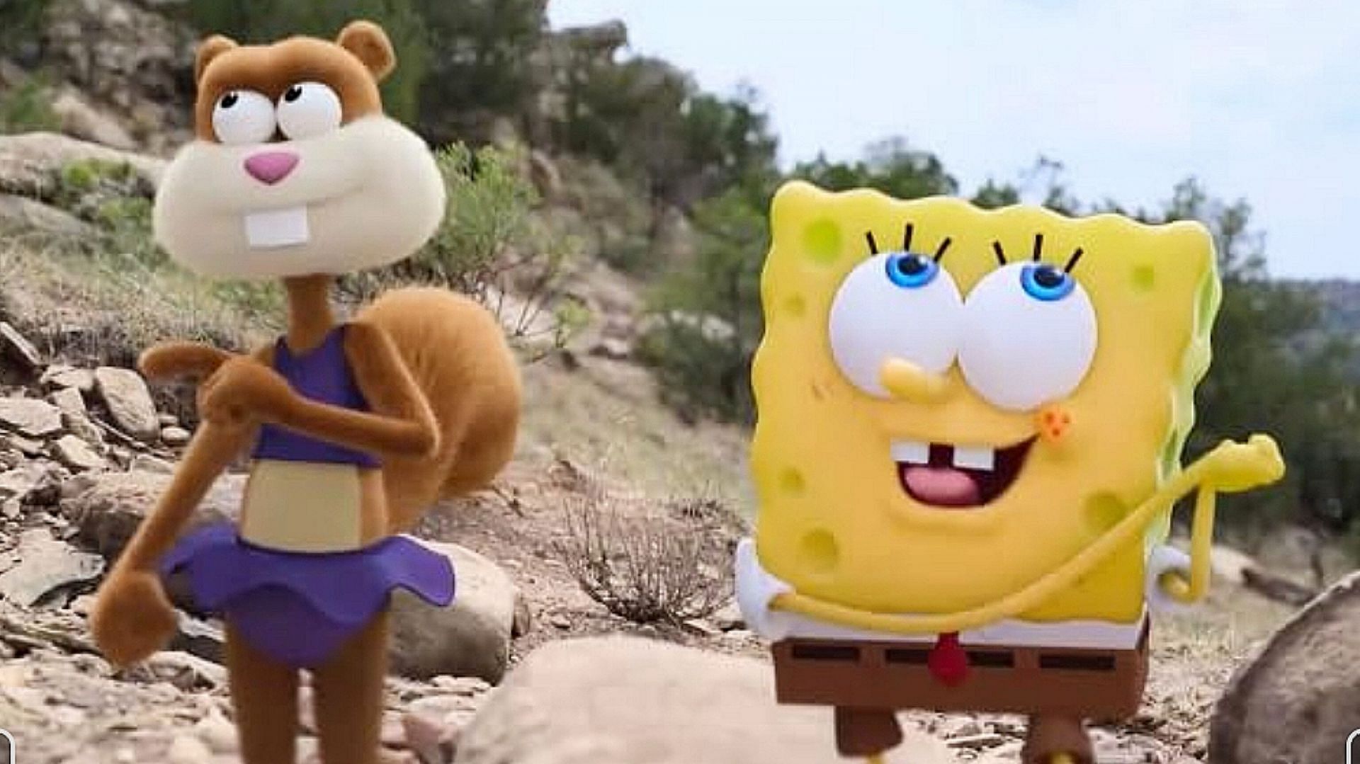 Sandy and SpongeBob (Image via Nickelodeon Movies)