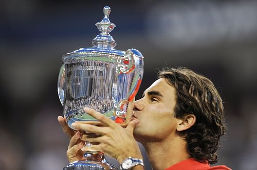 Roger Federer after winning the 2008 US Open Men's Championship | Getty