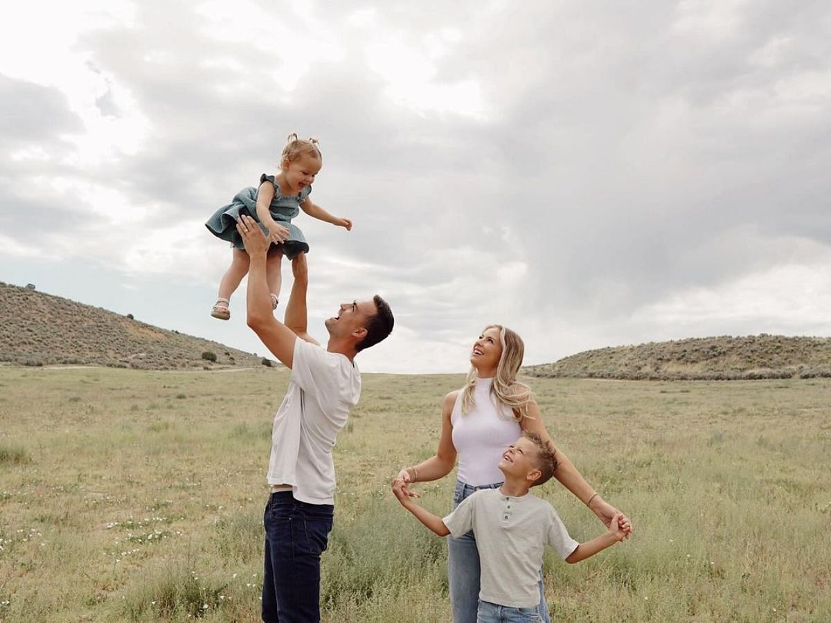 The Secret Lives of Mormon Wives: Mayci Neeley with her family (Image via Instagram/ @maycineeley)