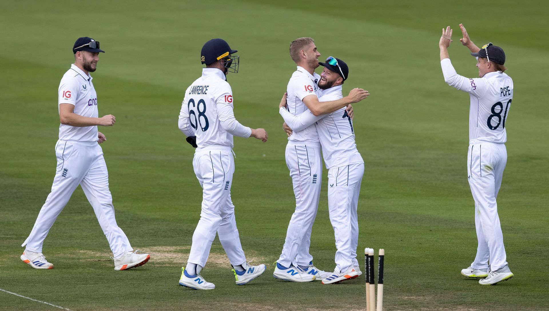 England celebrating the fall of a Sri Lankan wicket (File image via Getty)