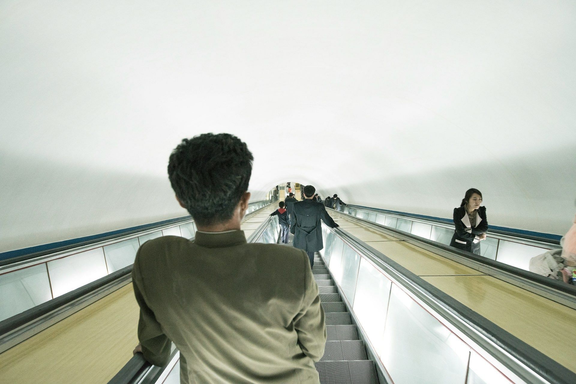 Subway station (Image via Unsplash)