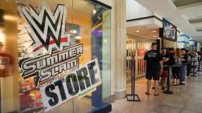 Former WWE manager expecting huge swerve in SummerSlam title match (Exclusive)