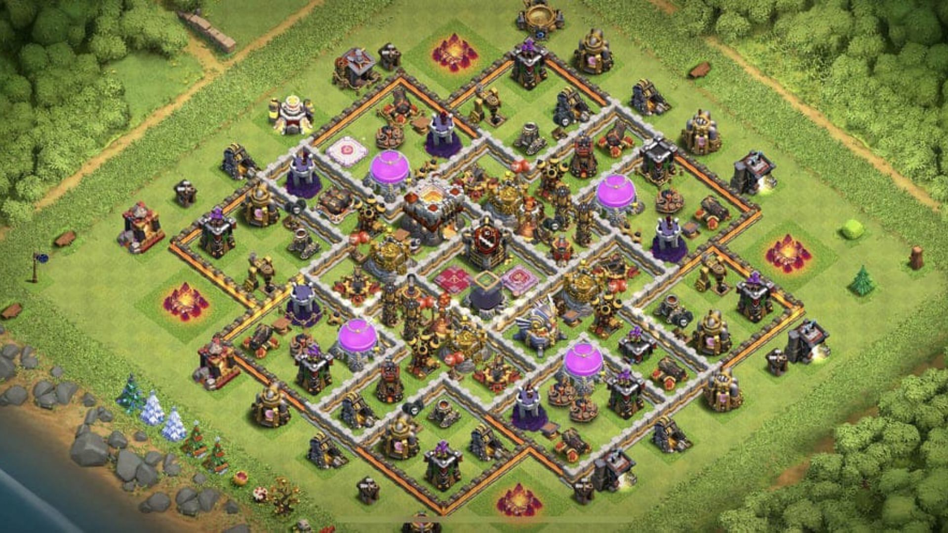 Farming Town Hall 11 base in Clash of Clans (Image via SuperCell)