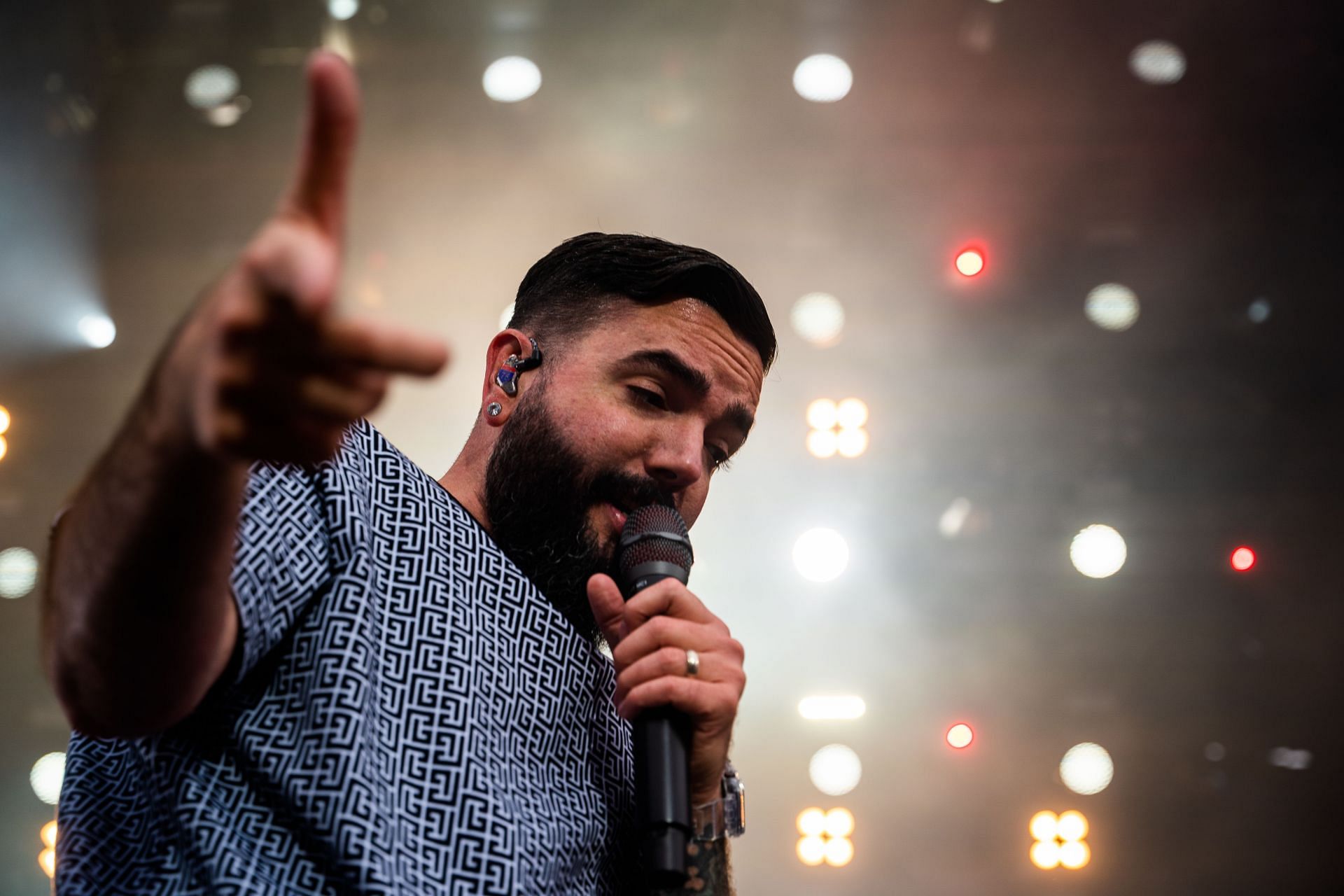 Jeremy McKinnon of A Day To Remember (Image via Getty)