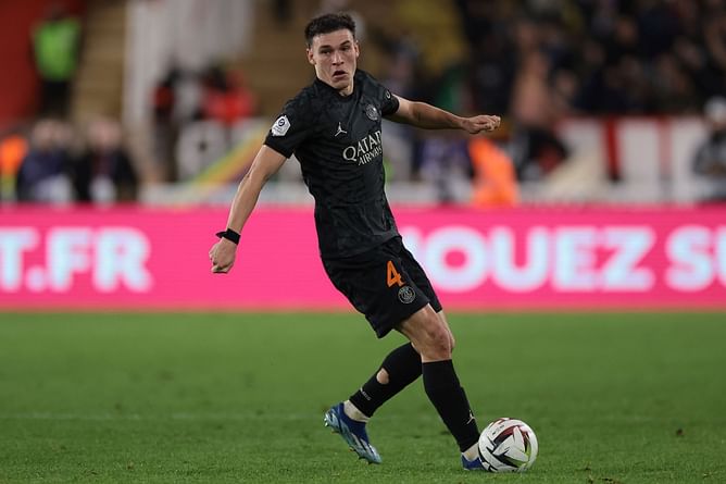 "When we have news, we let you know" - Manchester United boss provides response when asked about Manuel Ugarte deal