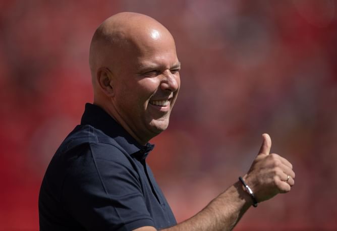 Liverpool midfield target set to join Premier League side - Reports